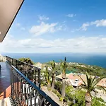 Angela With Private Pool And Sea View *