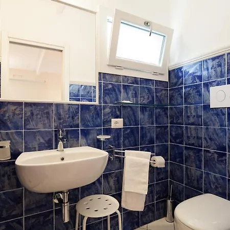 Villa Angela With Private Pool And Sea View Sorrento